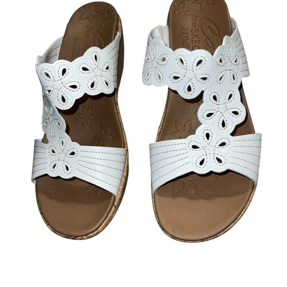 Skechers cali luxe foam  White Wedge Sandals - Picture 4 of 8